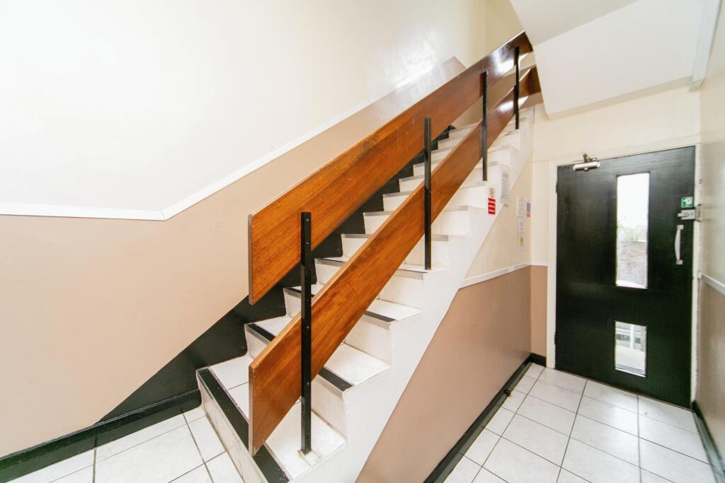 2 bed Apartment