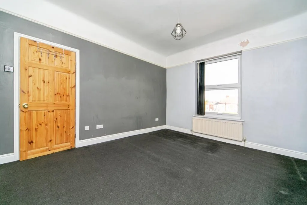3 bed Terraced