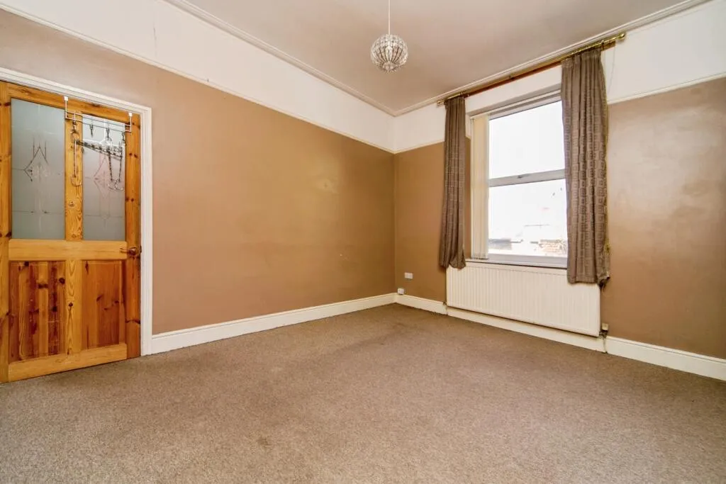 3 bed Terraced