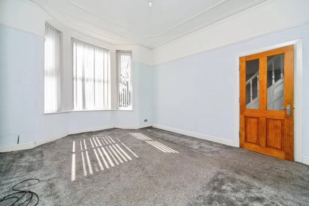3 bed Terraced
