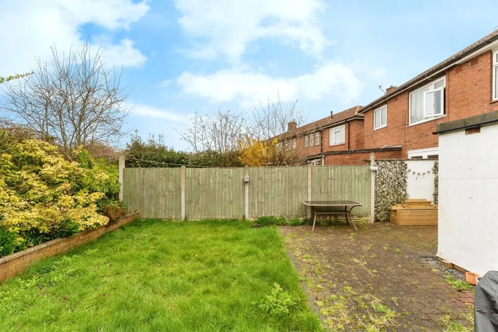 3 bed Semi-Detached