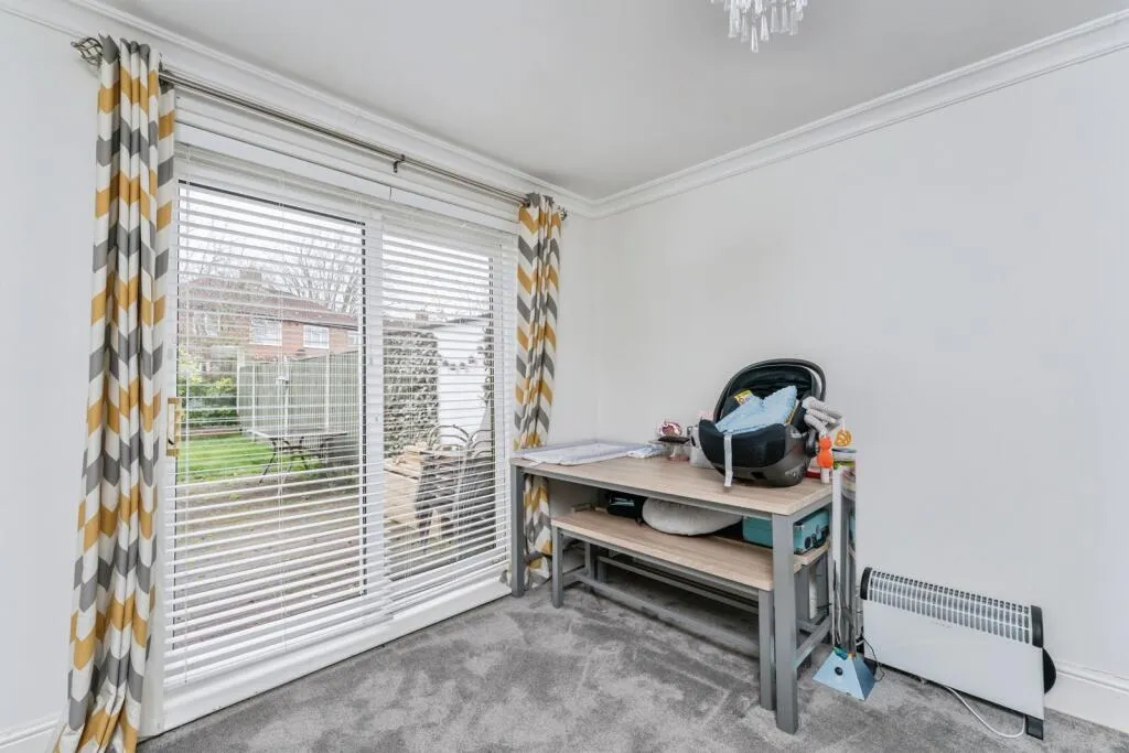 3 bed Semi-Detached