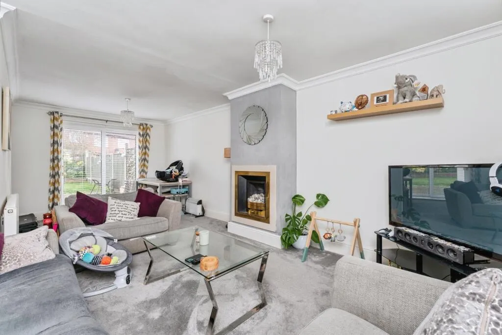 3 bed Semi-Detached