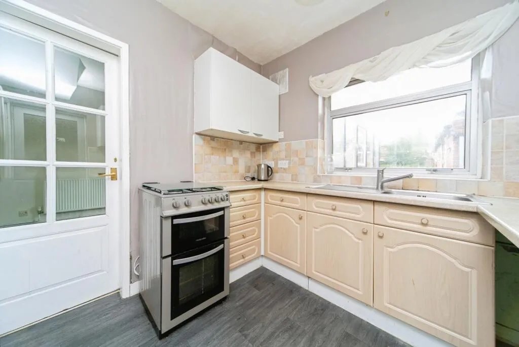 3 bed Semi-Detached