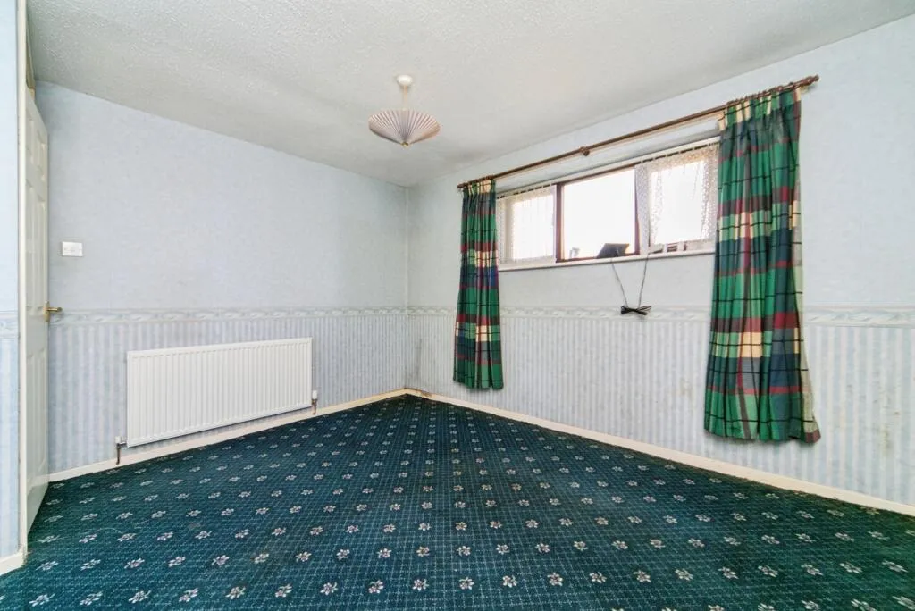 3 bed Terraced