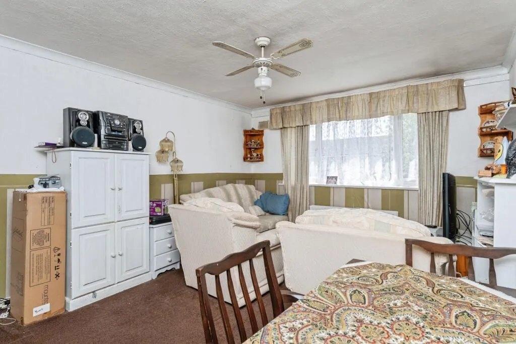 1 bed Apartment
