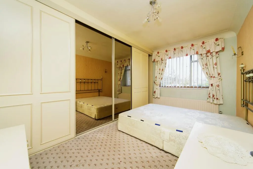 3 bed Semi-Detached
