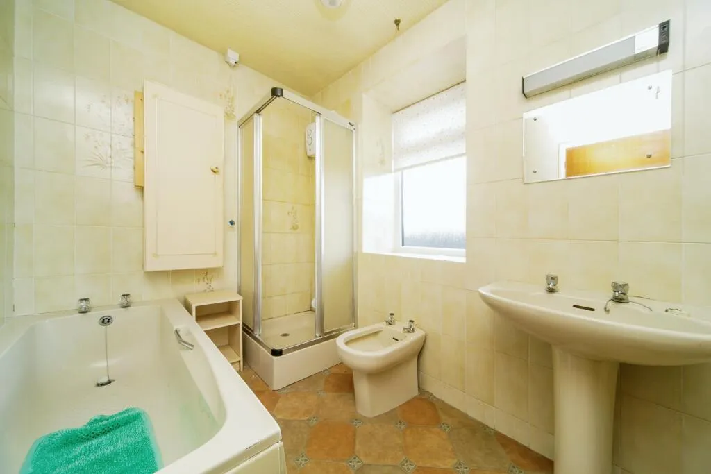 3 bed Semi-Detached