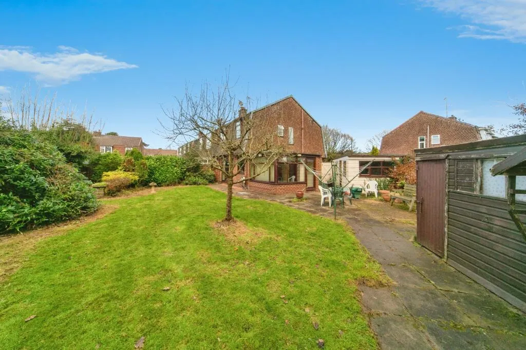 3 bed Semi-Detached
