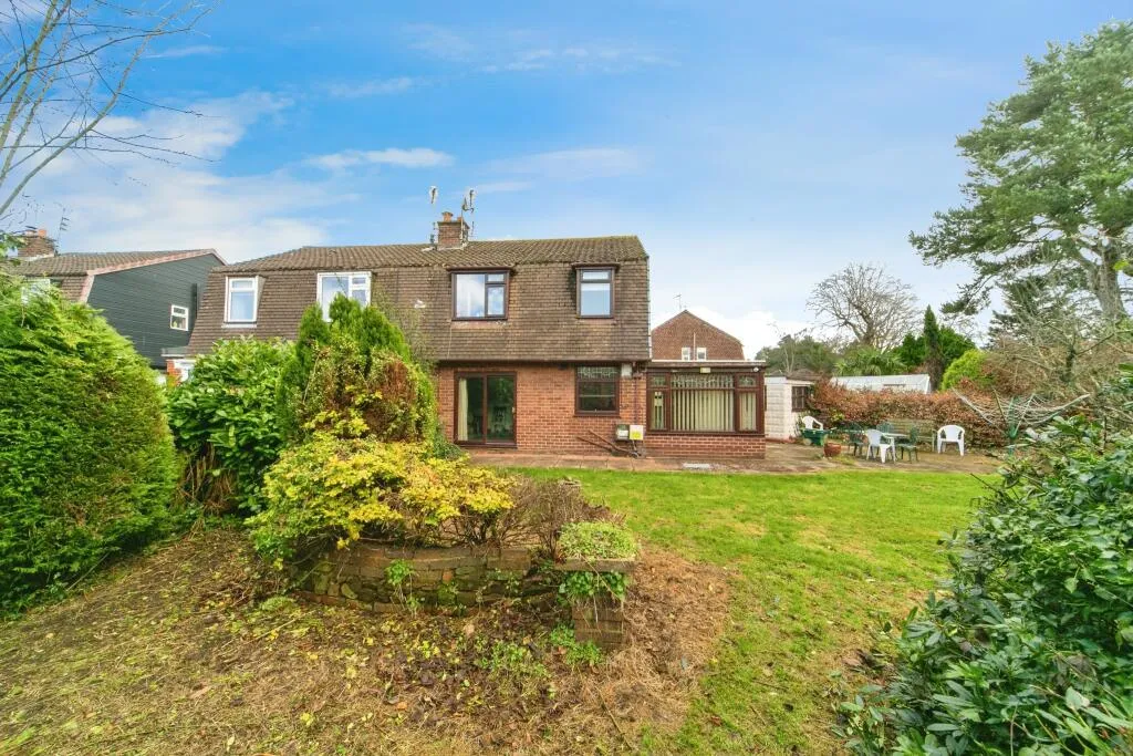 3 bed Semi-Detached