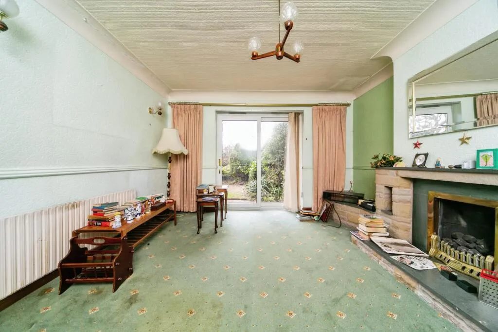 3 bed Semi-Detached