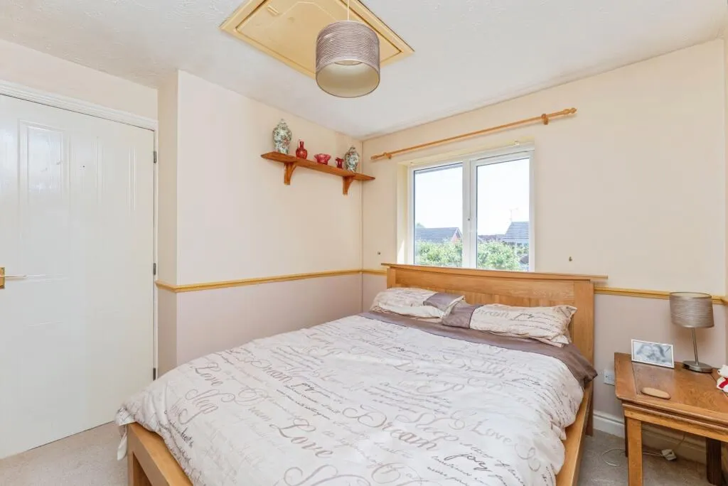 2 bed Terraced