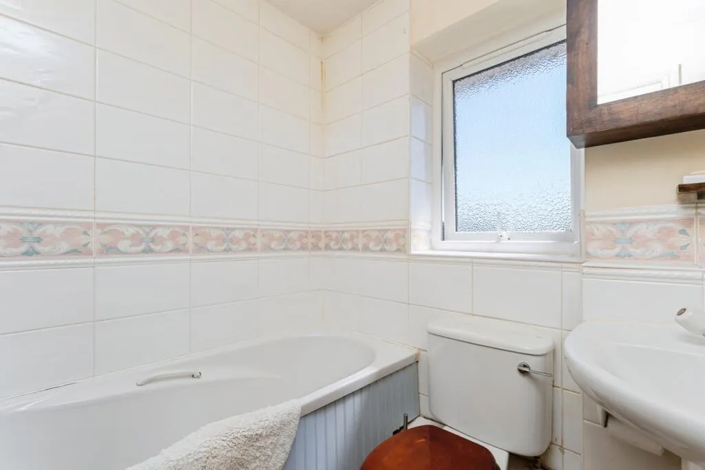 2 bed Terraced