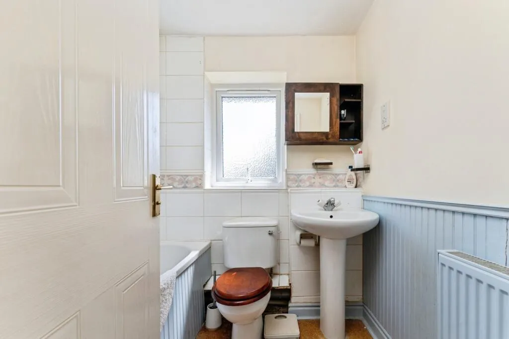 2 bed Terraced