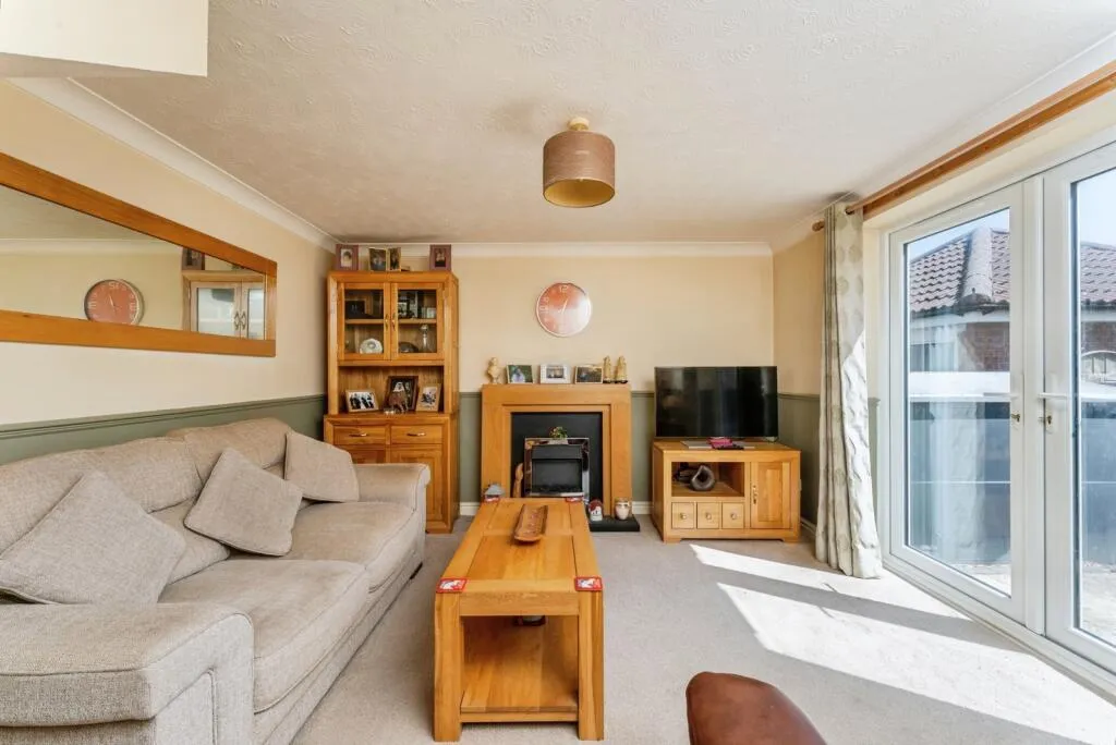 2 bed Terraced