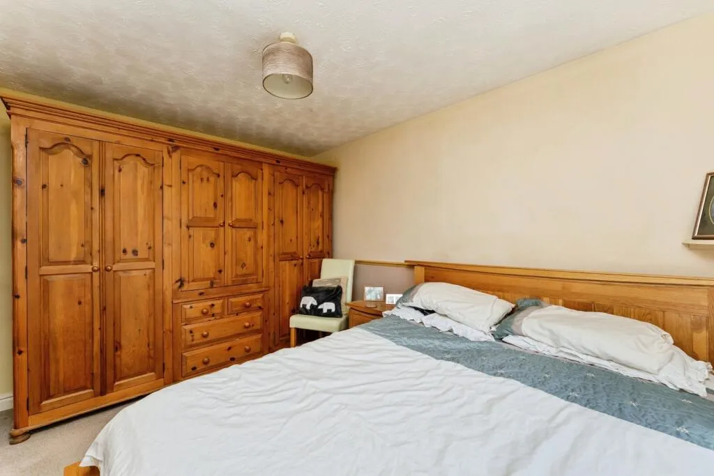 2 bed Terraced