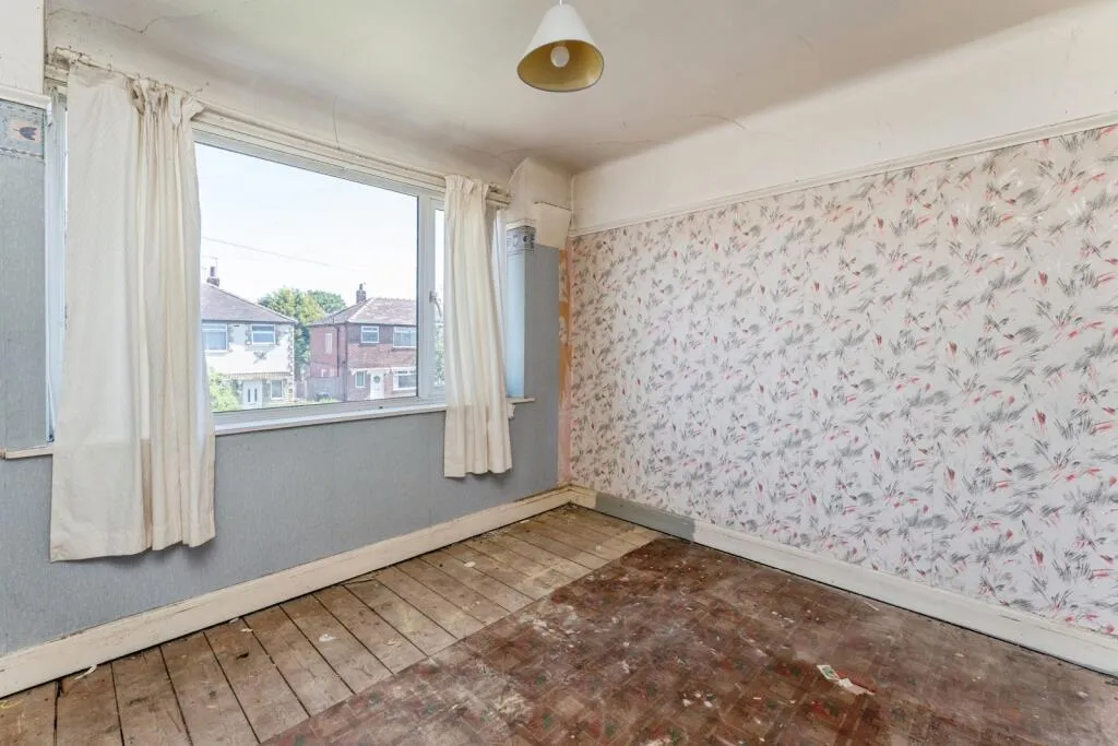 3 bed Semi-Detached