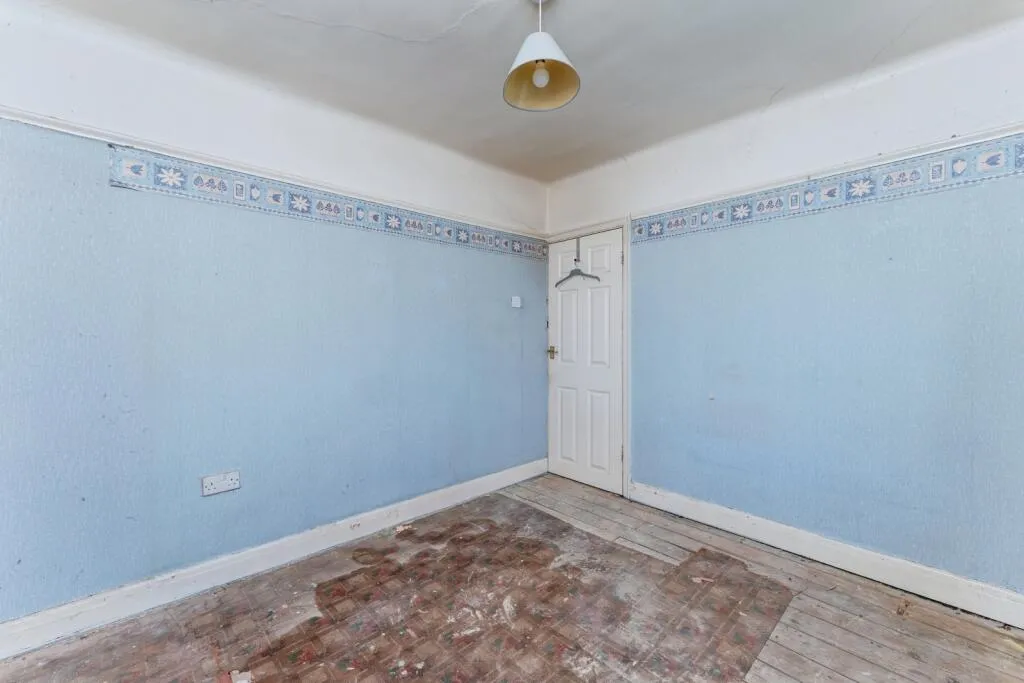 3 bed Semi-Detached