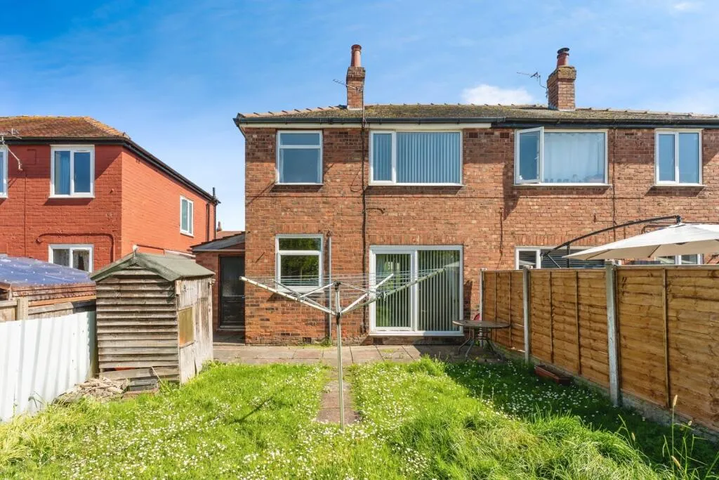 3 bed Semi-Detached