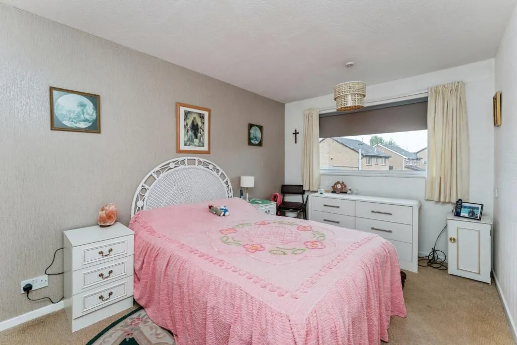 3 bed Semi-Detached