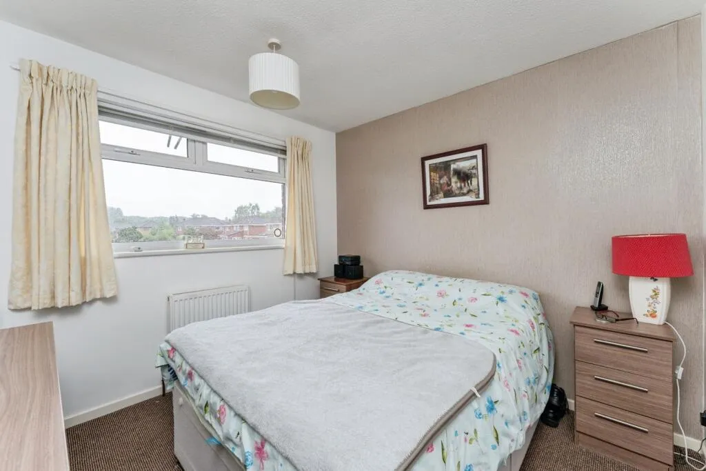 3 bed Semi-Detached