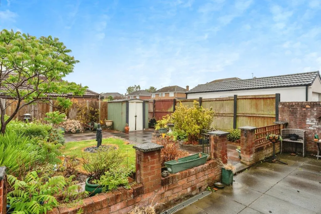 3 bed Semi-Detached