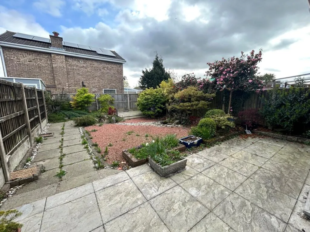 3 bed House
