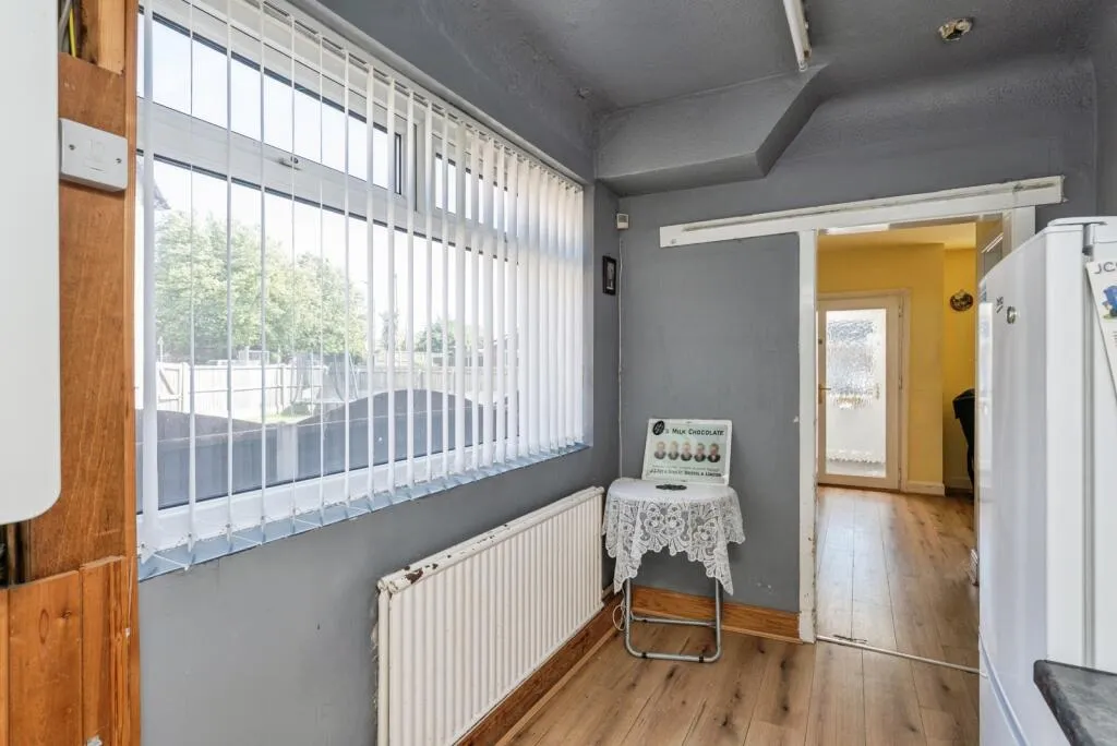 2 bed Detached