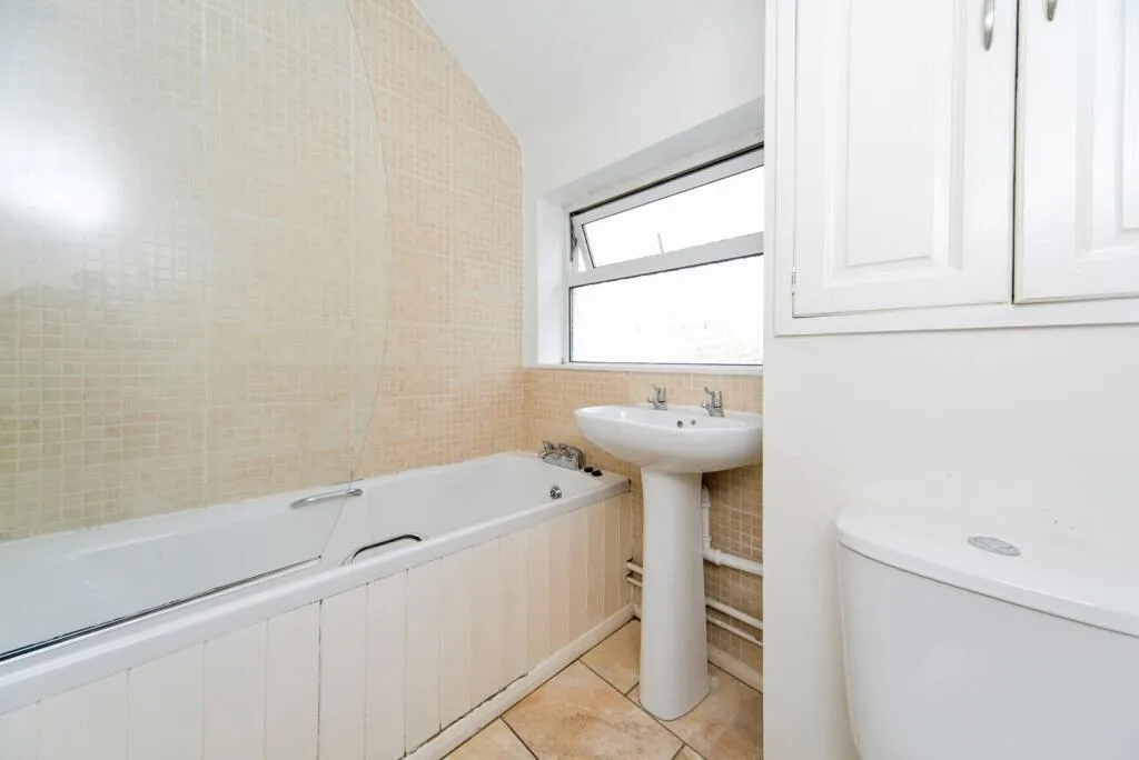 2 bed Terraced