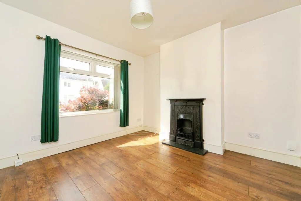 2 bed Terraced