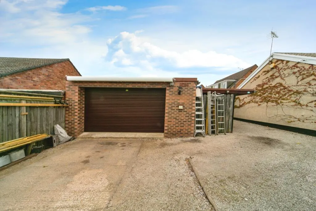 3 bed Detached Bungalow