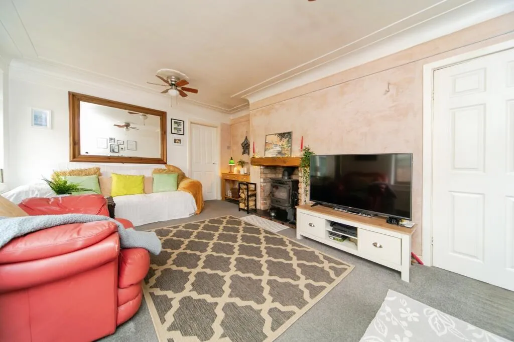 3 bed Detached Bungalow