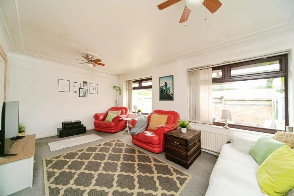 3 bed Detached Bungalow