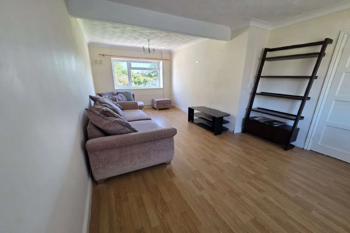2 bed End of Terrace