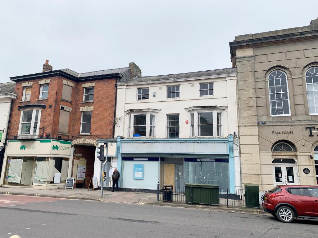 Commercial Town Centre Investment With Potential
