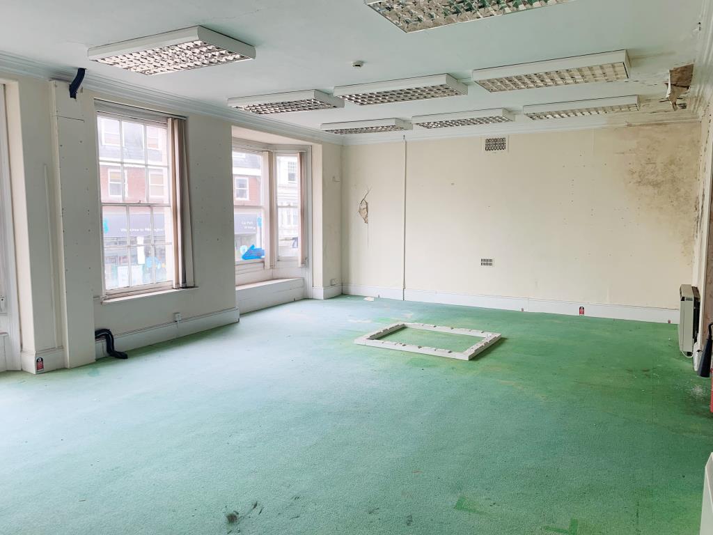 Commercial Town Centre Investment With Potential