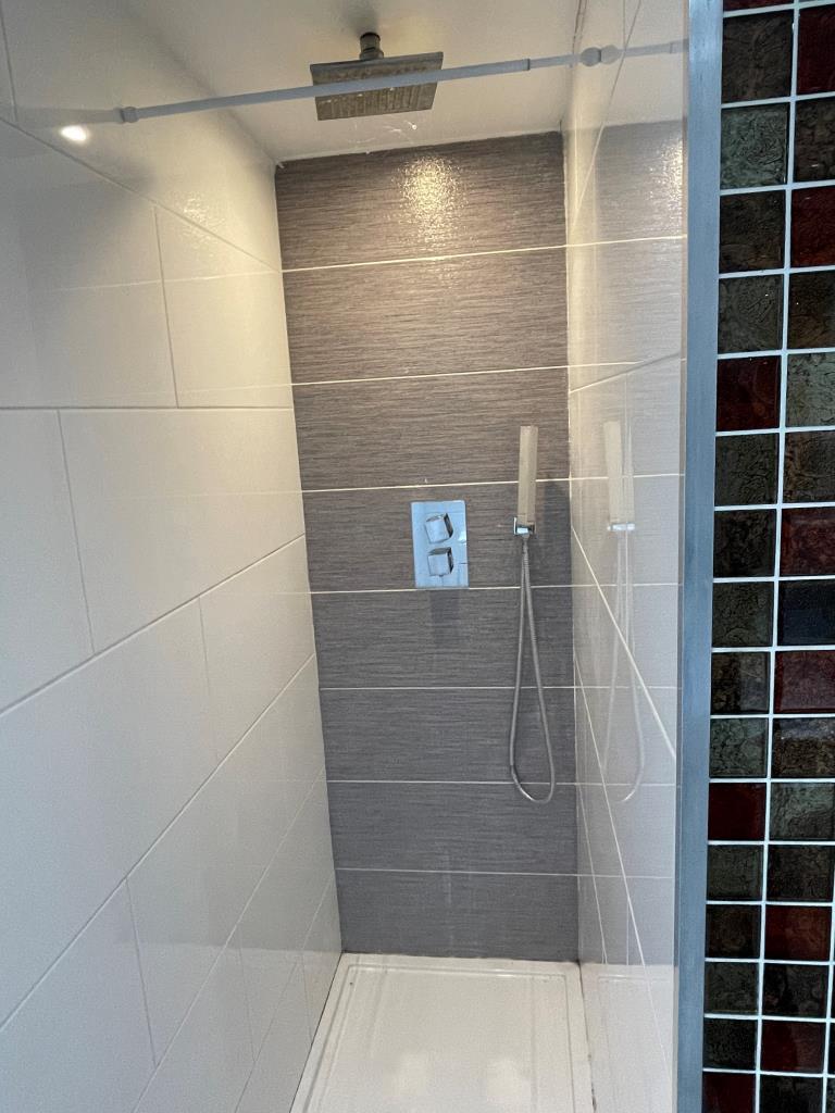 Recently Refurbished Split-Level Flat