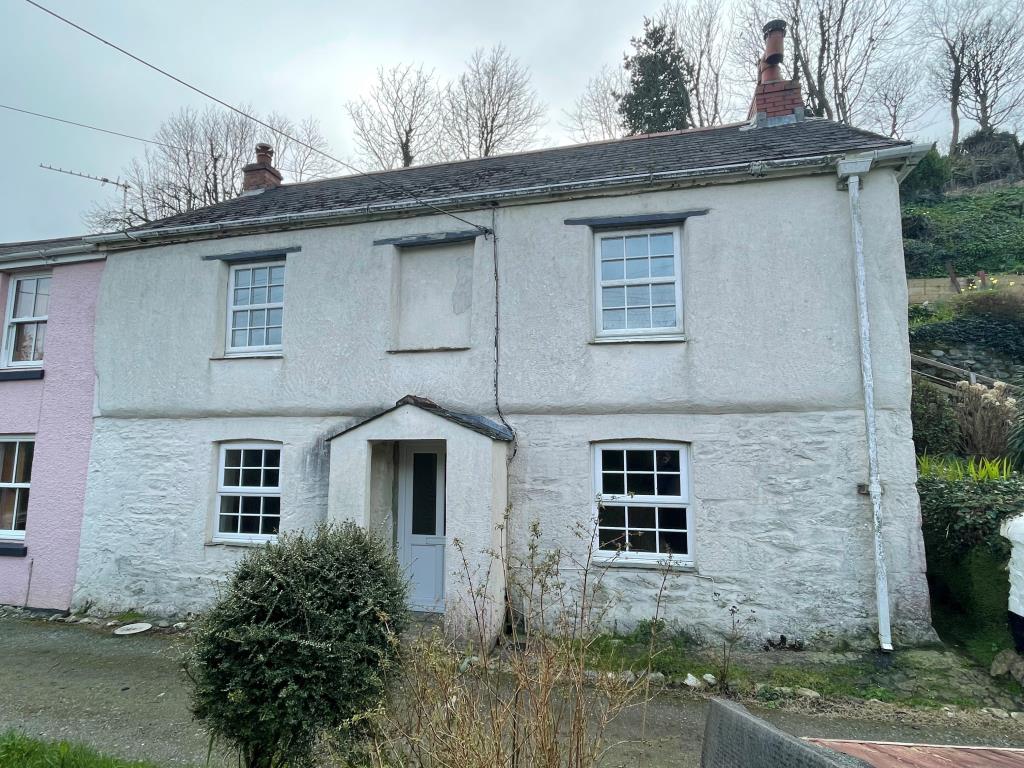 Character Cottage In Idyllic Location