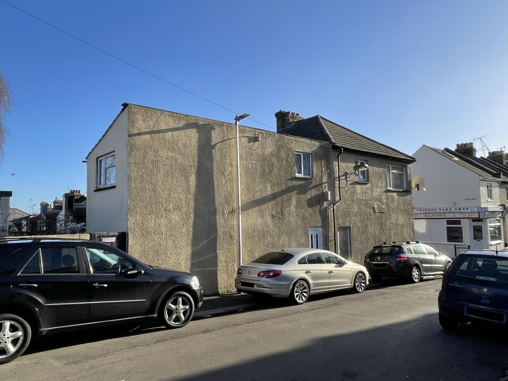 Two Flats For Refurbishment With Planning For Extension