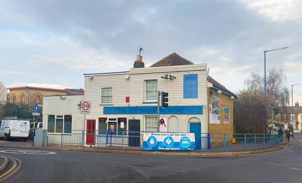 Public House With Planning Application Submitted For Re-Development