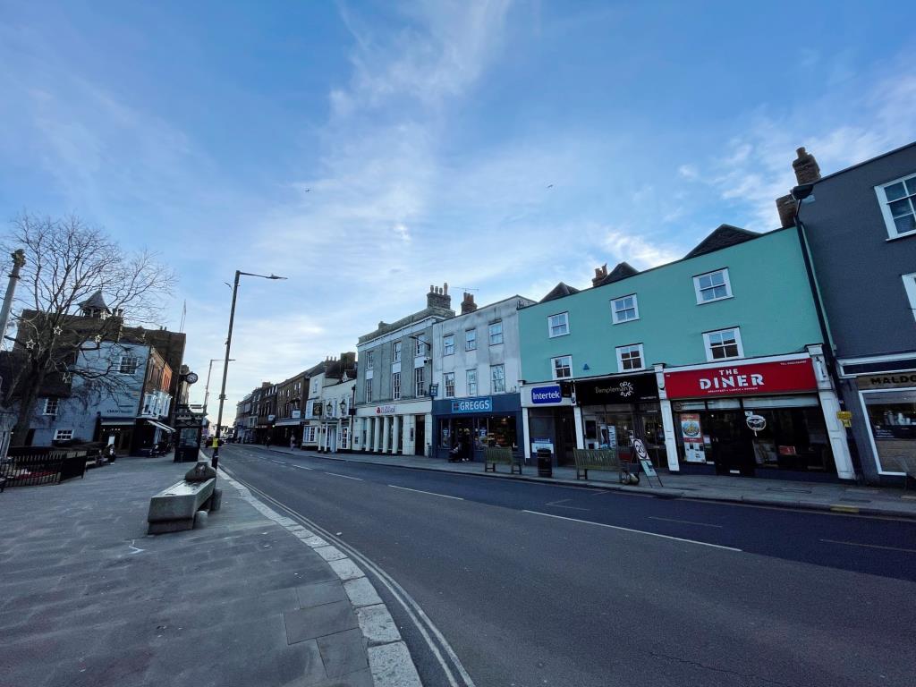 Mixed Use Commercial Premises With Part Vacant Possession
