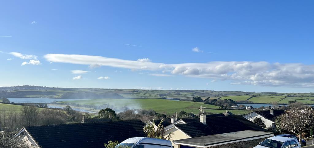 Bungalow For Updating With Spectacular Views
