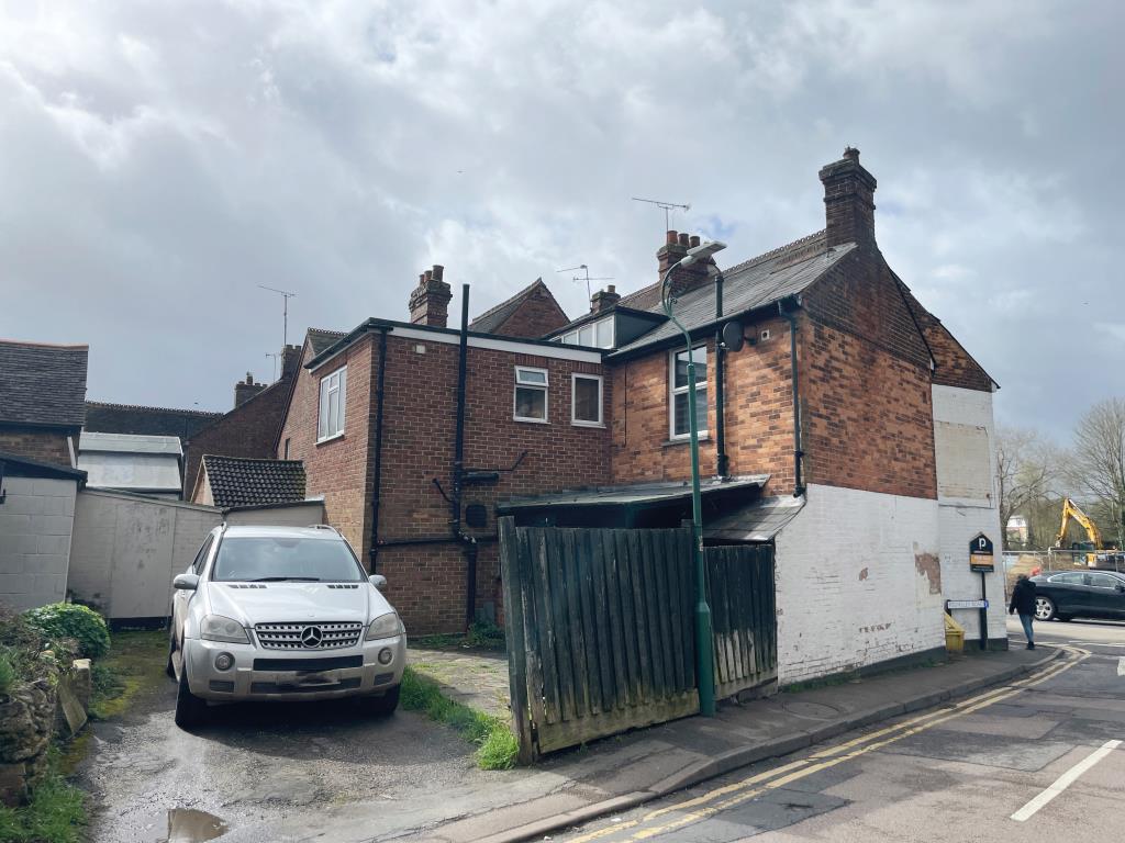 Retail And Residential Premises With Planning For Three Additional Flats At Rear