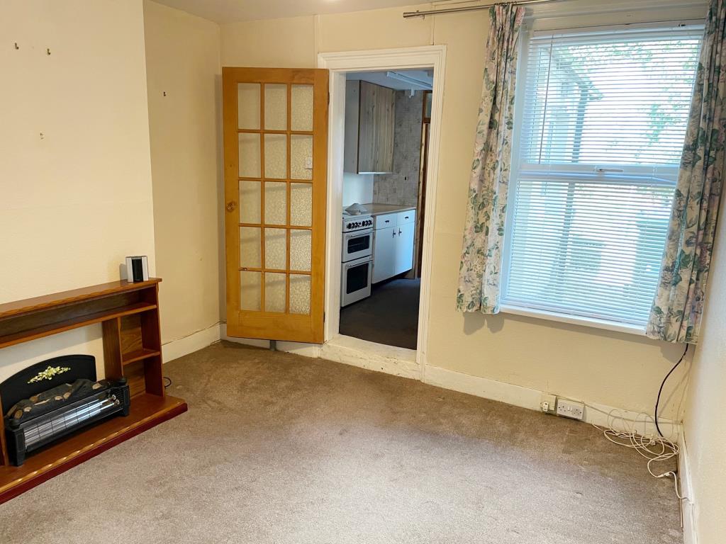 Mid-Terrace House For Improvement