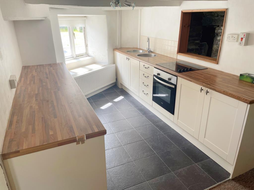 Town Centre Cottage For Improvement