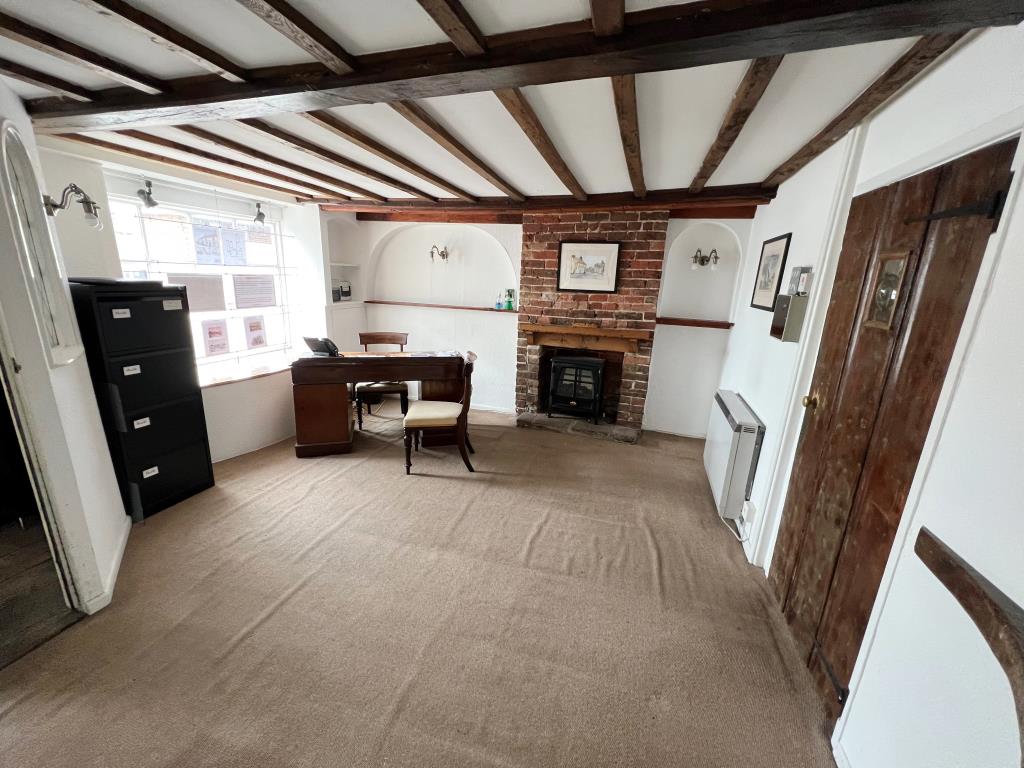 Freehold Building Close To The Harbour With Planning For Residential Conversion