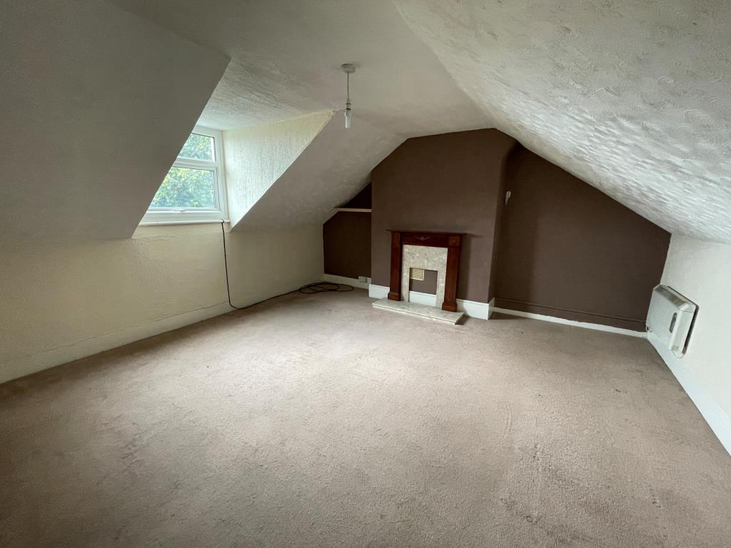 Mixed Use Investment - Two Shops, Four Flats And Garage With Potential