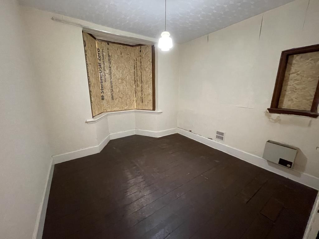 Semi-Detached Bungalow With Garage For Improvement