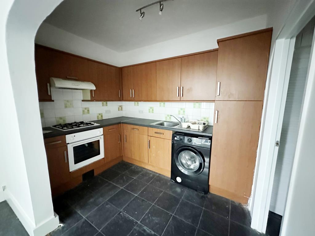 One-Bedroom Flat With Private Entrance