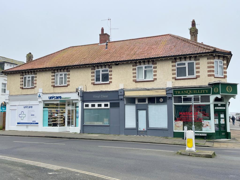 Freehold Mixed-Use Investment